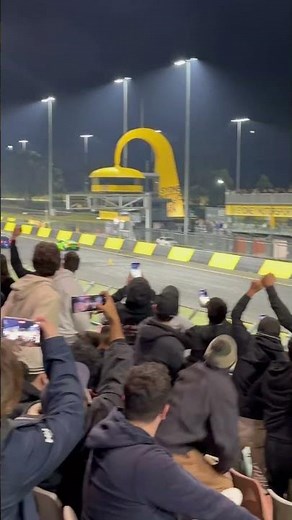 DR34 Defeats 2000+hp TT Lambos at Roll Racing Sydney