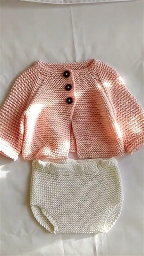 Kiki Baby Set Knitting Pattern #babyclothing #seventhsedge #knit #design #summer #knitting #diy