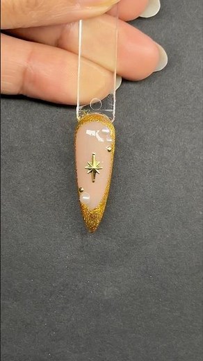 gold chrome nails ✨Easy DIY, beginner-friendly & elegant #beginnerfriendly #diynailart #chromenails