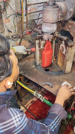 Making a Plastic Lock Using a Special Machine with an Amazing Technique 🔒⚙️😲