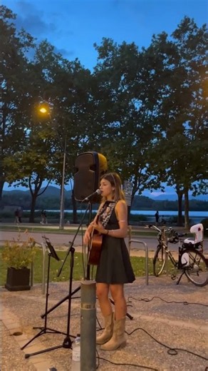 Everlast - Original song by Emma Sayer, performed at Bar Esportiu Banyoles
