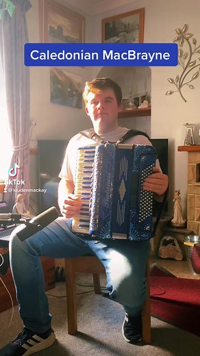 I love this tune by Fergie Macdonald! #accordion #tradtional #traditionalmusic #trad #accordionist #scottishtiktok #scottishmusican #music #scottish #westcoast #fergiemacdonald #heeltoe #24march