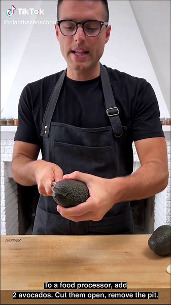 Delicious Avocado Spread Recipe for Sandwiches, Toast, and Veggies