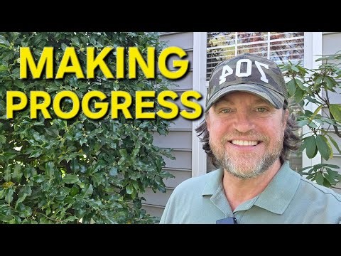 Flower Bed Cleanup Continues | Weeding & Feeding My Garden