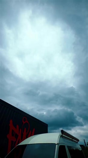 We have something very and I mean VERY special here at Pharoah Auto Investments 🔥 A stunning Toyota Quantum GL