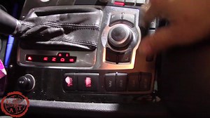 奥迪Q7中控台控制电路板MMI更换修复-GOAT86#0039