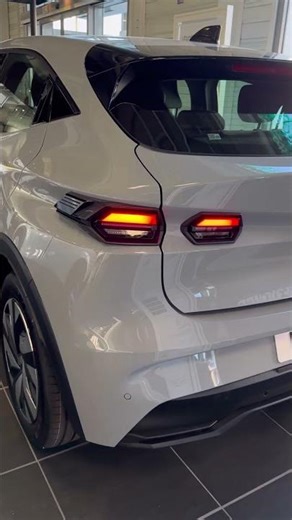 Renault Clio Lights Look Futuristic ✨ #RenaultClio #Renault #Shorts