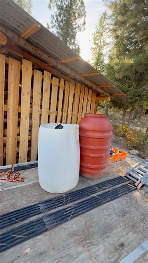 #wolftrapper #coyotetrapper #mountainmen #historychannel #beavertrapper #Montana #winteriscoming Spy High Mounting System Duke Traps Funke Trap Tags & Supplies | Paul Antczak