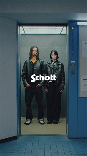 Schott JAPAN/ショットジャパン on Instagram: "Schott 2025 FALL＆WINTER LOOK case13 ───────────────────── Style1(MENS) 2TONE CREW SWEAT 230US COSSACK JACKET PERFECTO 5P DENIM PANTS SNEAKER TYPE-1 Style2(WOMENS) 568US VANDALS JKT 193V LEATHER VEST O.G. BORDER LS T-SHIRT DUCK DOUBLE KNEE PANTS ─────────────────────"