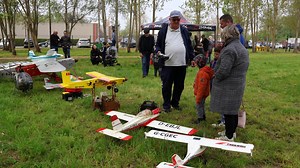 Les Faucheurs de marguerites exposent à Commenchon le 8 mai