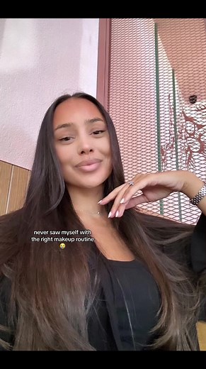 Unstoppable Makeup Transformation Tutorial for a Real Glow Up