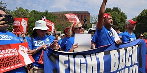 'May Day' anti-Trump protests explode across the US and overseas — here are some inspiring pics and video