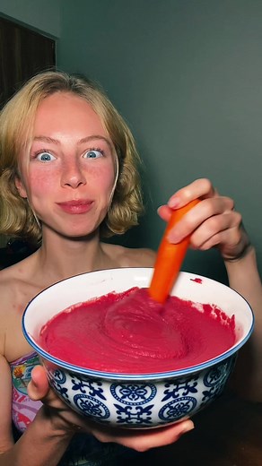 Delicious Beet Hummus Recipe - Vegan and Healthy