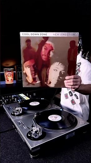 Dj "S" - Cool Down Zone & Lisa Stansfield (Short)