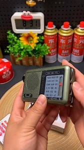Pocket Size Powerful Radio 📻 | SW AM FM Band | Unboxing Video #miniradio #portableradio #amfmradio #swradio #radiounboxing #radiodemo #gadgets #electronics #vintageradio #pocketradio #techvideo #shortvideo #viralvideo #trending #radiolover #techgadgets #retrostyle #audiogear #electronicslover | Unique Craft Yt
