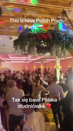 Polish Prom 🇵🇱 Tak się bawi Polska studniówka 😎 #prom #party #studniówka #impreza #balkan