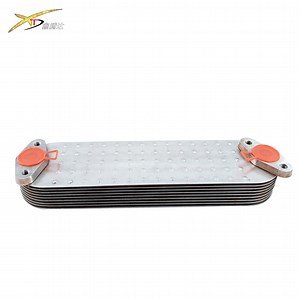 [Hot Item] 8DC9 Engine Parts Oil Cooler Me090803 Me093788 for Mitsubishi Trucks