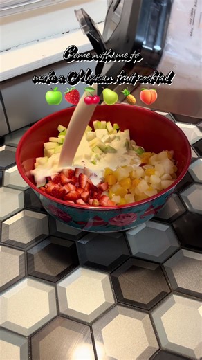 Delicious Mexican Fruit Cocktail Recipe