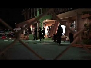 若者300人以上が警察署を取り囲み騒ぎに 沖縄市