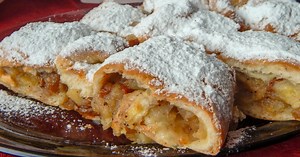 Recept za štrudlu sa jabukama i bananama: Slatki zalogaj koji će vas oduševiti