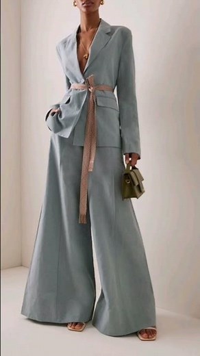 Zara conquista la primavera con sus nuevas blazers, pura tendencia.