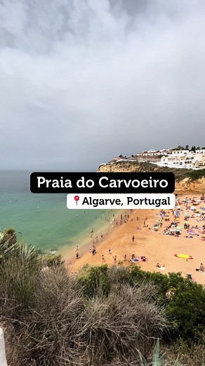 Praia do Carvoeiro: Um Paraíso no Algarve