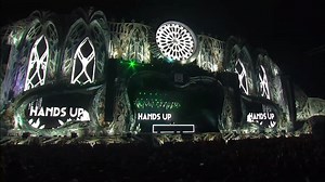 97K views · 10K reactions | Afrojack dropping masterful edits & an unreleased David Guetta & Zedd remix at UNTOLD 2021  | 1001Tracklists | Facebook