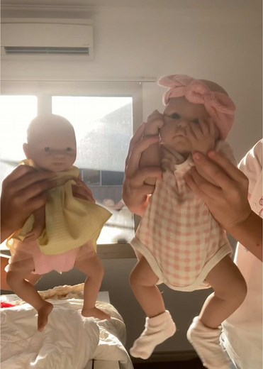 Reborn dancing 💗 with @Preppy acc for now #fyp #fypシ゚viral #silicone ##rebornsoftiktok #fyppppppppppppppppppppppp #reborns #reborndances #reborndances #babygirl #reborndances #ivitasiliconebaby #fypシ゚viral