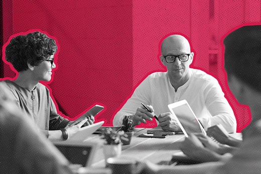 How to Run Sales Meetings: Topics, Agenda Template & Ideas