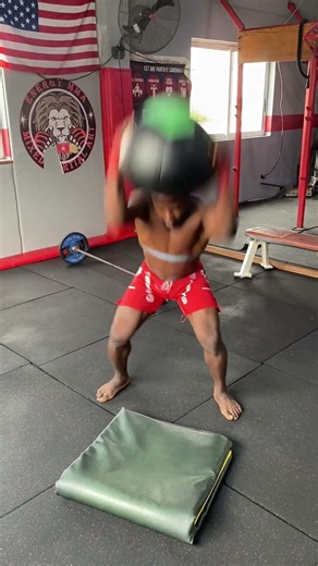 UNLOCKING MY GROUND PUNCH POWER 💥 | Medicine Ball Force Training Explained #boxing #mma #fightp #ko