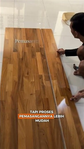 Tampilan kayu asli yang mewah, tapi lebih praktis dan ekonomis ✨
