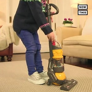 This toy vacuum for kids actually cleans the house | NowThis Money