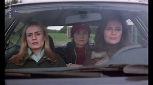 41K views · 723 reactions | Chronique criminelle de deux meurtrières dans une lutte des classes teintée d'une indicible violence... Isabelle Huppert et Sandrine Bonnaire font grincer "La Cérémonie" bourgeoise de Claude Chabrol, en replay jusqu'au 23 février ➡️ bit.ly/LaCeremonie_Chabrol | Arte Cinema | Facebook