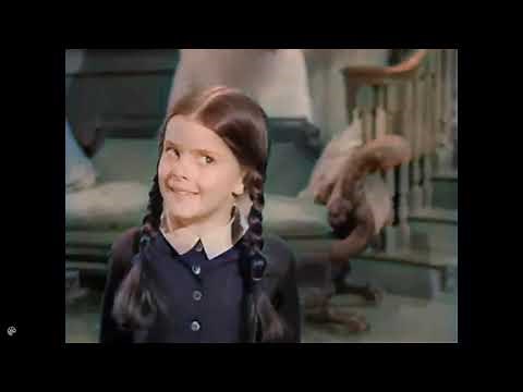 Merlina enseña a bailar a Largo (Los locos Addams 1964 a Color)