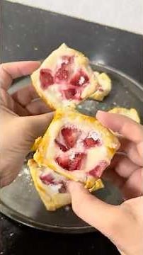 3 ingredients strawberry Pie Recipe. 😍😍Heavenly Tasty #dessert #viral