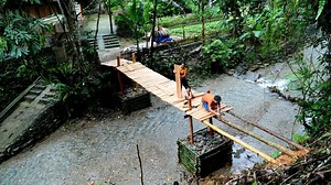 18K views · 372 reactions | Full video How to build a bridge across a stream in the rainy season | Amna | Facebook