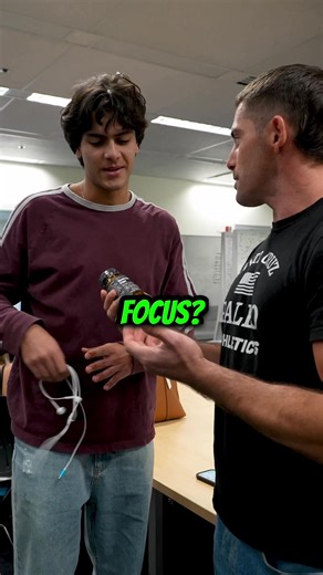 2 of our Nootropic Capsules for mental focus! If you’ve tried them let me know how you like em #santacruzmedicinals #focus