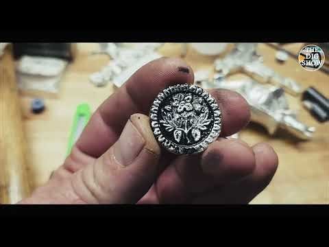 Master Silversmith Recreates a 17th/18th Century Colonial Silver Button | The Dig Show