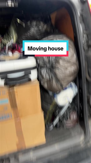 Yes, they really were moving a food delivery🤣 #courier #courierservice #deliverydriver #vanlife #logistics