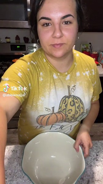 Pumpkin bread!! 🎃🍞 Ingredients: 2 cups sugar 1 cup vegetable or canola oil or other neutral oil 4 eggs 15 to 16 ounces canned pumpkin (not pie filling) 3/4 cup water 3 cups flour 2 teaspoons baking soda 1 to 1.5 teaspoon fine sea salt or kosher salt … I use 1.5 teaspoons salt now 2 teaspoons cinnamon 1/2 teaspoon nutmeg 1/2 teaspoon cloves 1/2 teaspoon allspice Directions: - Preheat oven to 350ºF. Grease 2 standard (8.5 x 4.5-inch) loaf pans (or 4 to 5 mini loaf pans depending on what size you