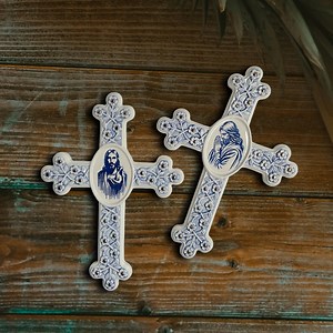 Handmade Ceramic Cross Wall Decor With Jesus Artwork Decorated With Real Gold - Etsy