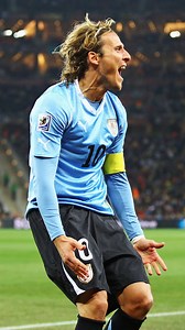 244K views · 31K reactions | Forlan in 2010… 朗 #FIFAWorldCup | FIFA World Cup | Facebook