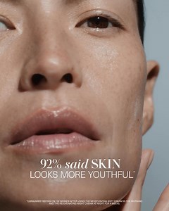 Continuous transformation, the La Mer way. Energize skin night and day with Miracle Broth™, perfected over 50 years of bioenergetic science. Featuring the Rejuvenating Night Crème and the Moisturizing Soft Cream for your night and day ritual. #LaMerPH #LaMerGivesSkinLife #LaMerSkincare #LaMerSkincare #LaMerNightCream #NightWithLaMer | La Mer