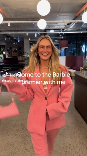 Steph Claire Smith on TikTok