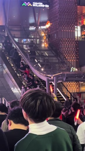 昨日の新宿のハイライト Di Shinjuku (Tokyo) yang kemarin #アイドル #idol #ライブ #MIX #chant #オタク #wota #idoljepang #jpop #idollokal #tokyo #東京 #indonesia #インドネシア#utage