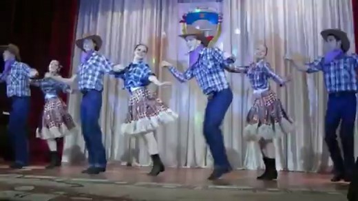 COWBOY COUNTRY SHOW