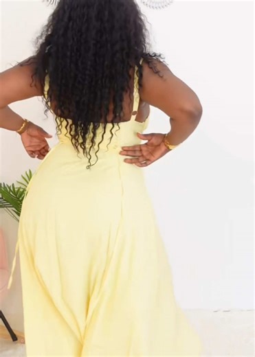 Stylish Dress with Slit for Confident Fashionistas