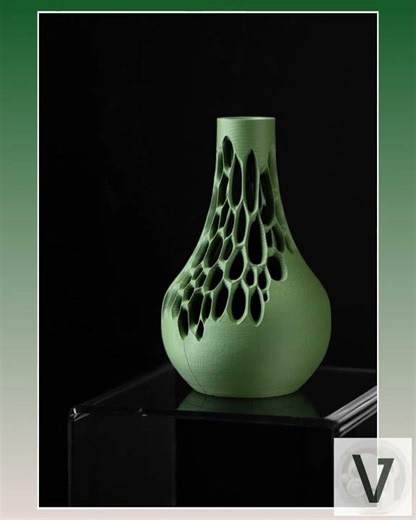 3D Printed Flower Vase: Modern Biomorphic Home Decor
