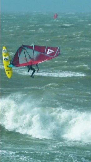 Sometimes you FAIL 😲 #windsurf #windsurfing #wipeout