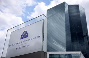 Bce lascia fermi i tassi al 4,25%. Lagarde: 'Su settembre siamo aperti a nuovo taglio' - Notizie - Ansa.it